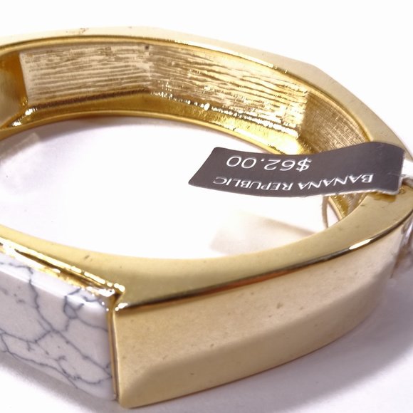 Banana Republic Shiny Gold Hexagon Howlite Cuff Bracelet NWT 62 - Picture 10 of 12